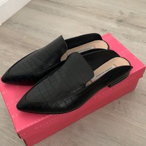 NEW Kristin Cavallari Capri flat crocco leather
